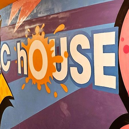 Hostel Arc House Pop Art Madryt Zewnętrze zdjęcie